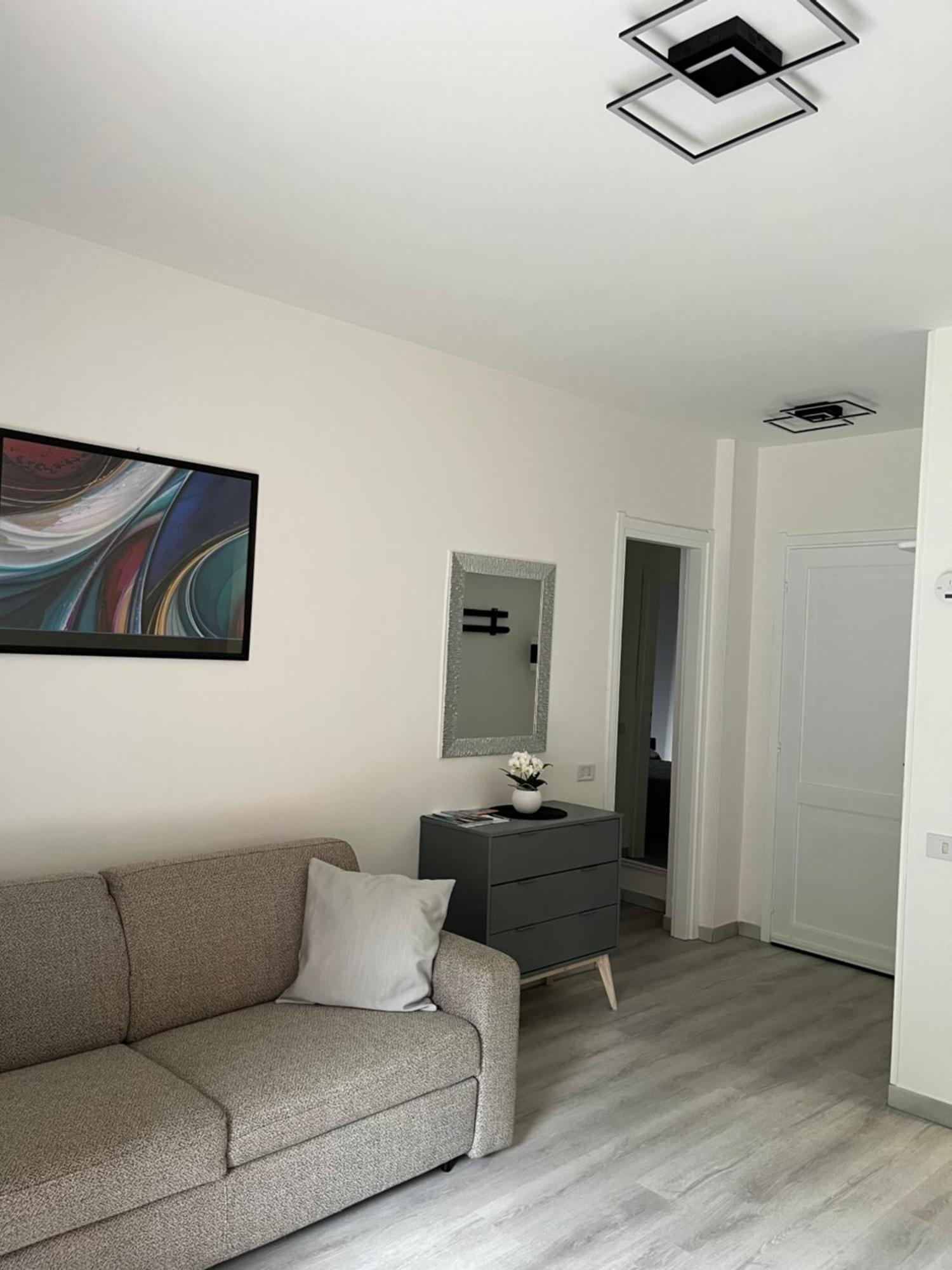 Lake & Nature Apartment Ispra Dış mekan fotoğraf