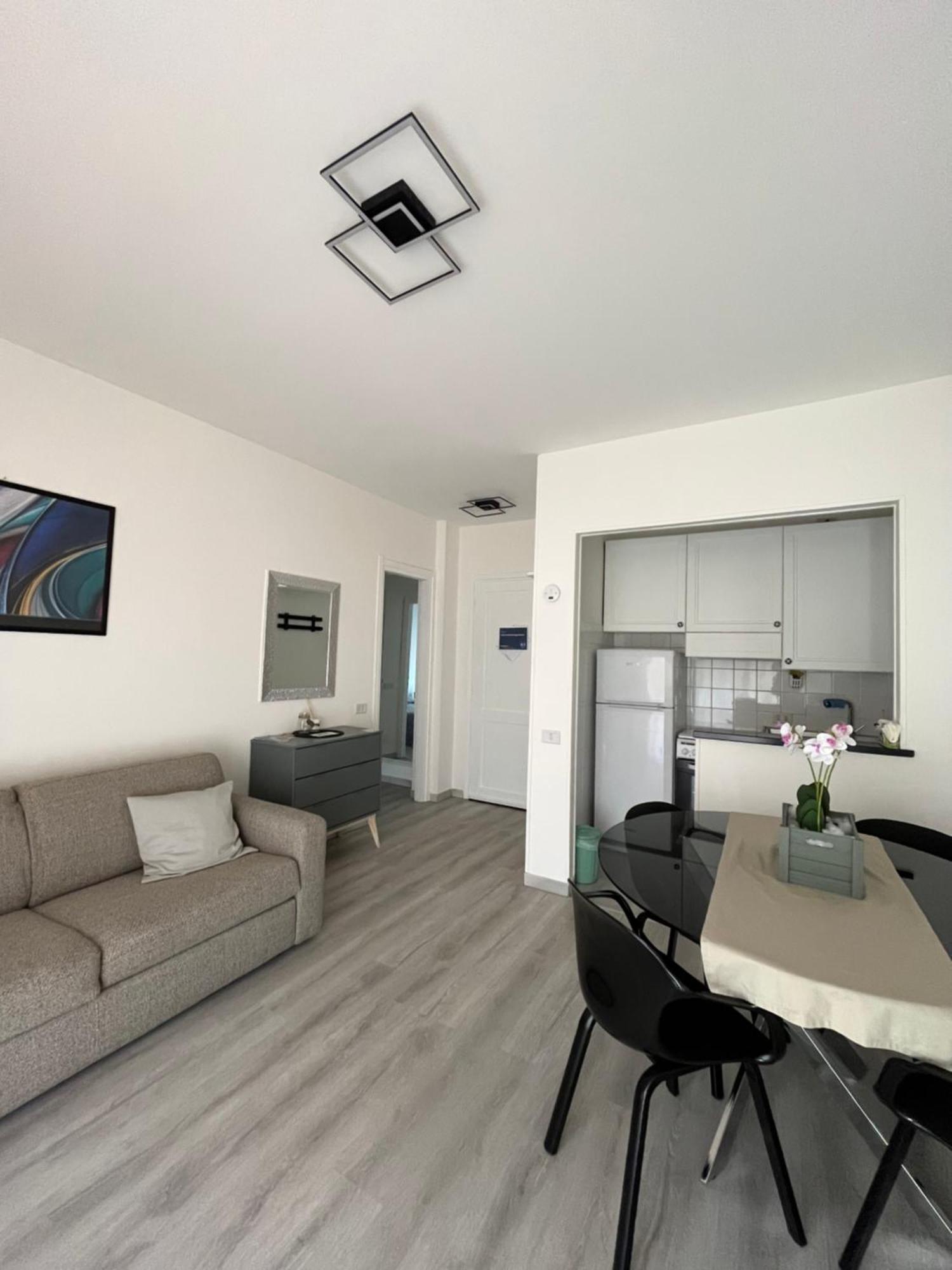 Lake & Nature Apartment Ispra Dış mekan fotoğraf