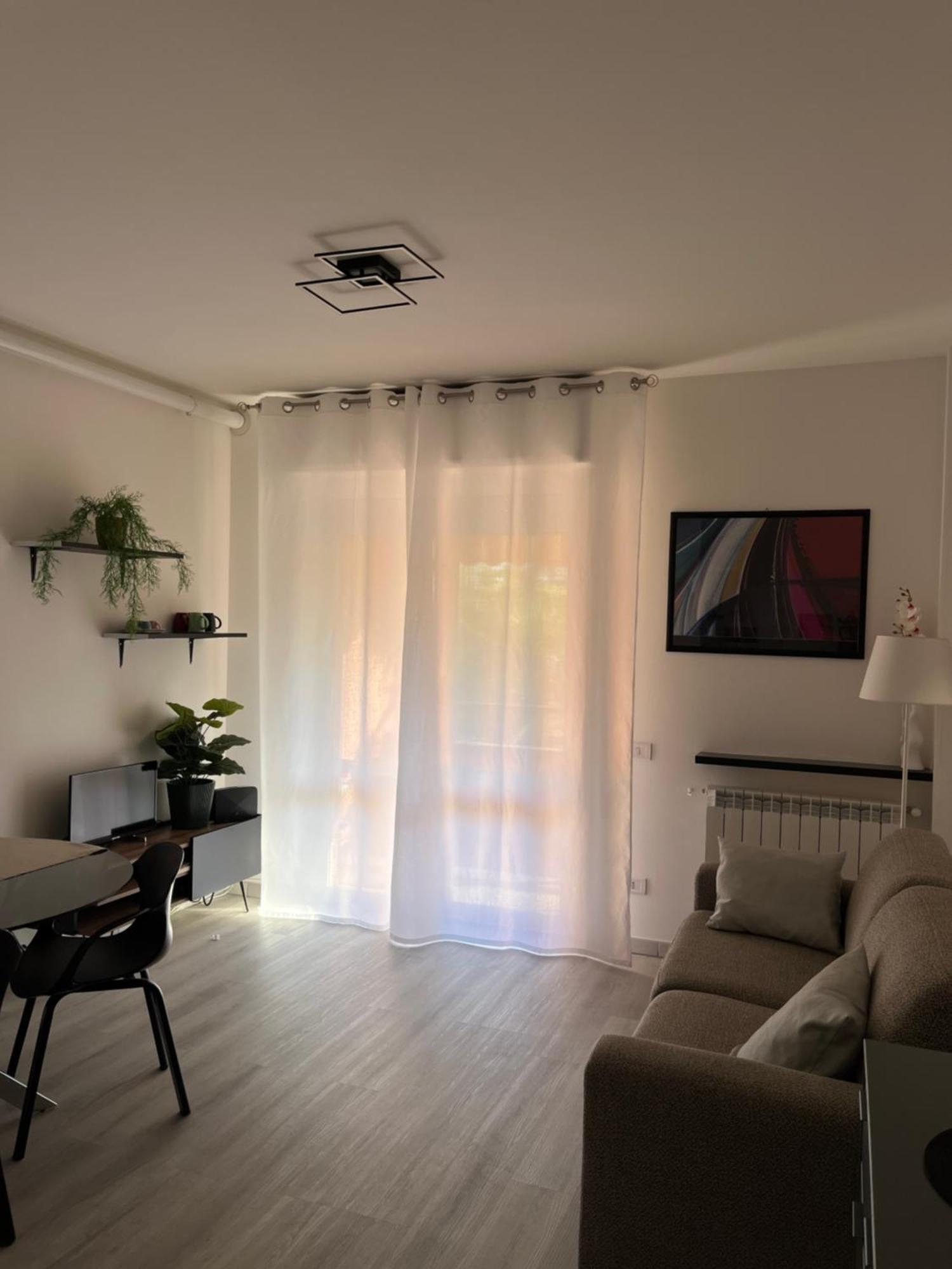 Lake & Nature Apartment Ispra Dış mekan fotoğraf